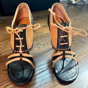 MANOLO BLANHIK SHOES, Size 38/  7.5 US